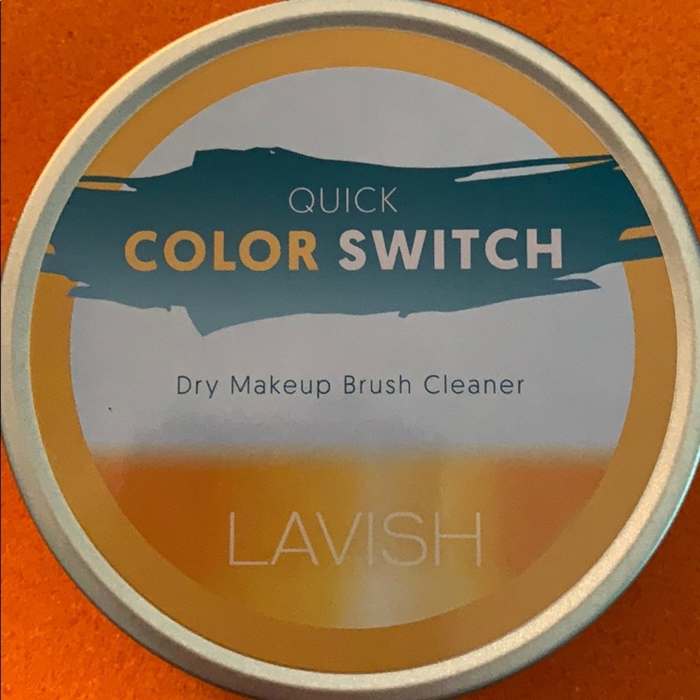 Lavish Color Switch